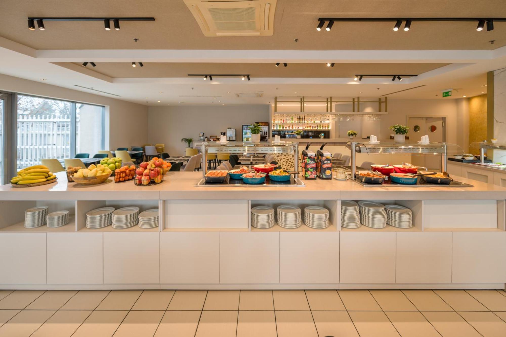 Expo Tower By Mellow Mood Hotels Budapest Ngoại thất bức ảnh