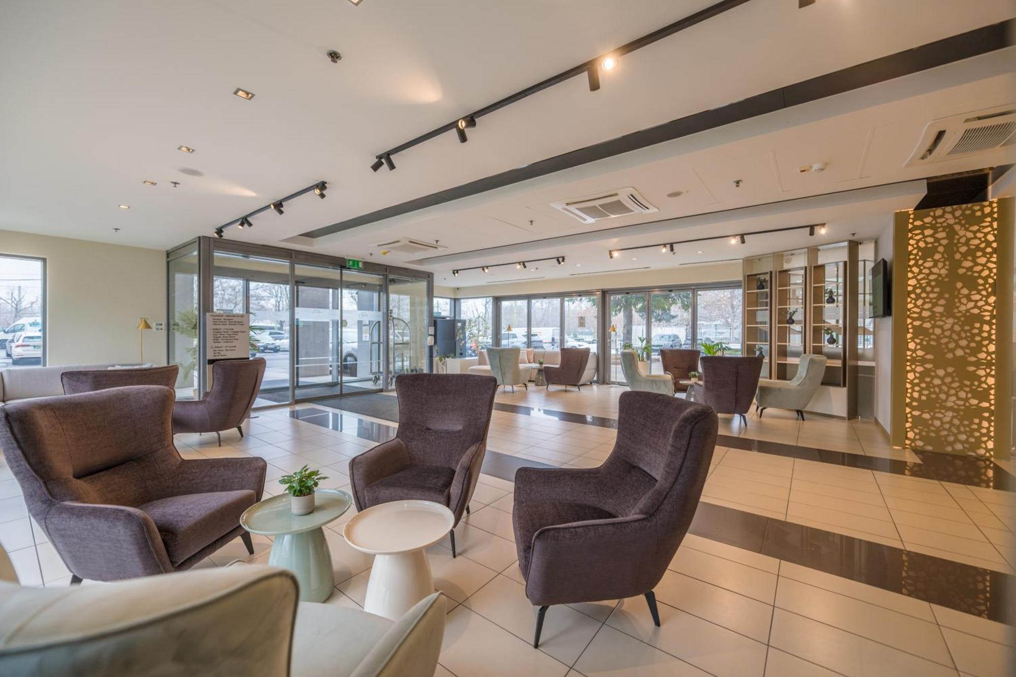 Expo Tower By Mellow Mood Hotels Budapest Ngoại thất bức ảnh